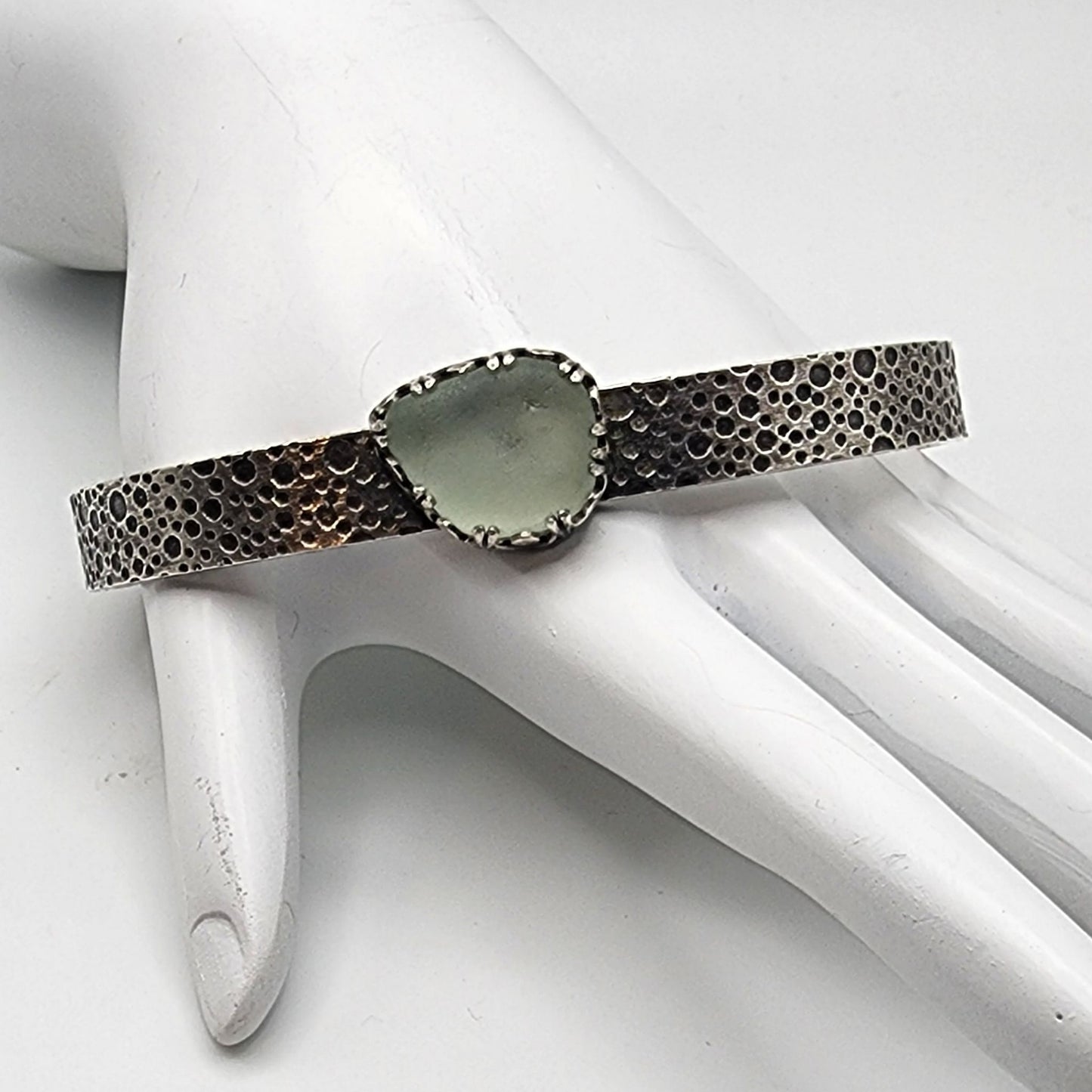 Pale Aquamarine Scilian Seaglass Bracelet - 7