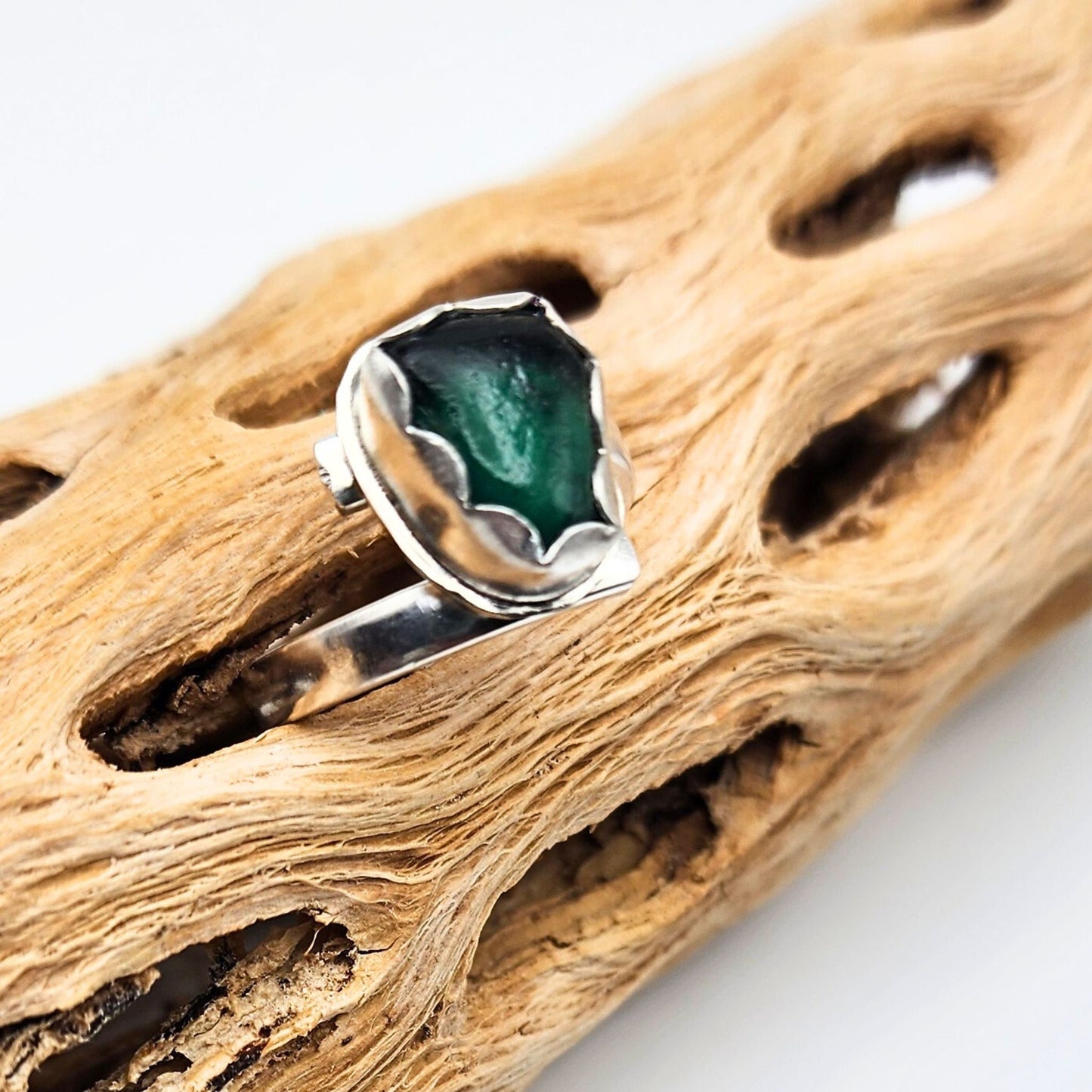 Sea Glass Ring - adjustable 8- 8.5