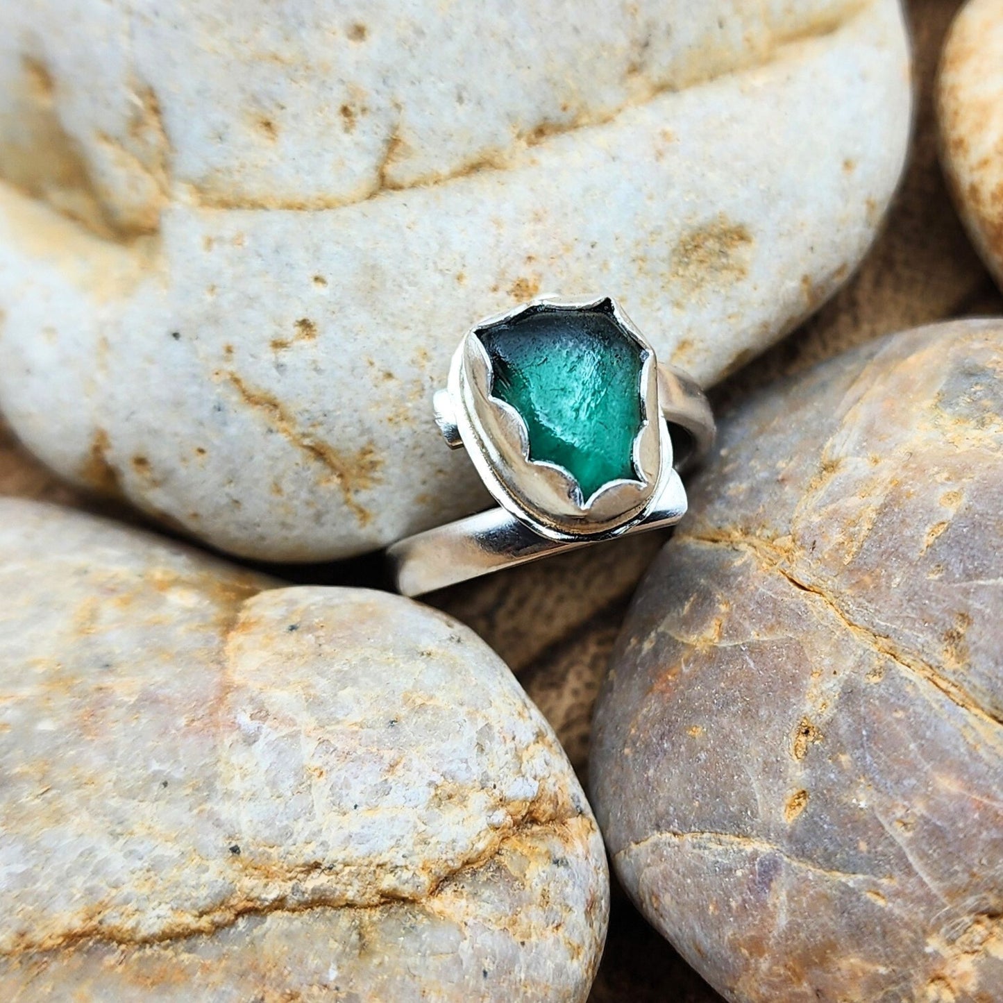 Sea Glass Ring - adjustable 8- 8.5