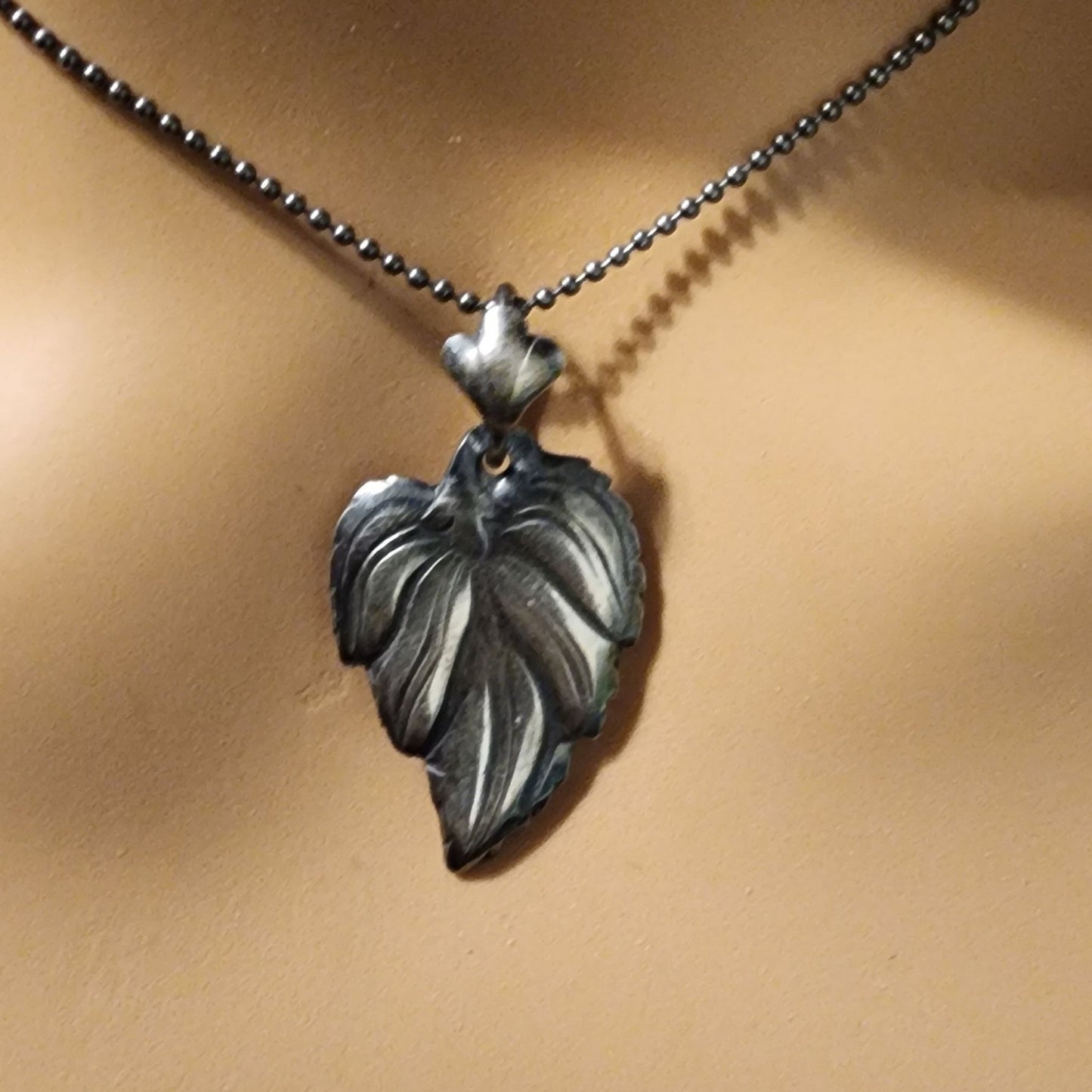 Simple Leaf Pendant