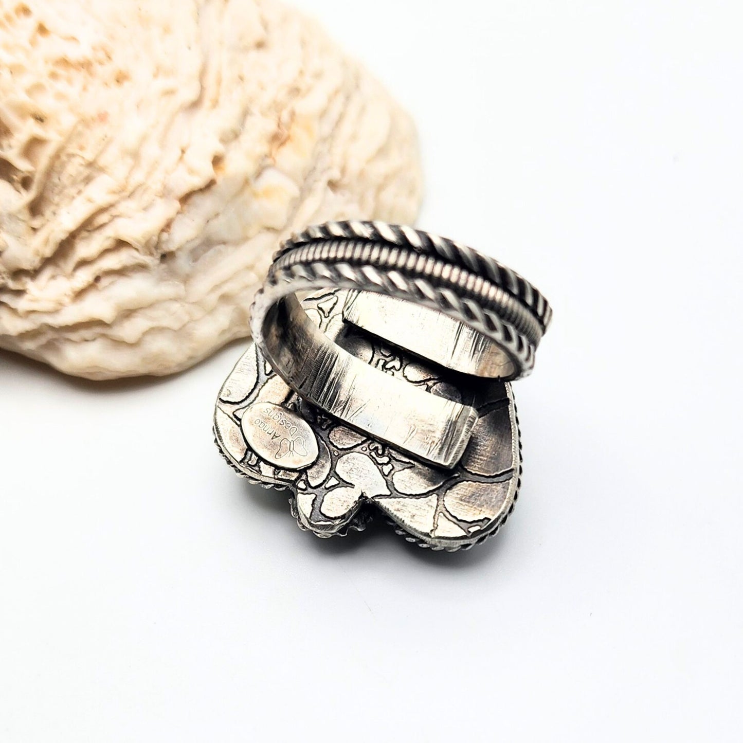 Adjustable Glass Heart Ring 1