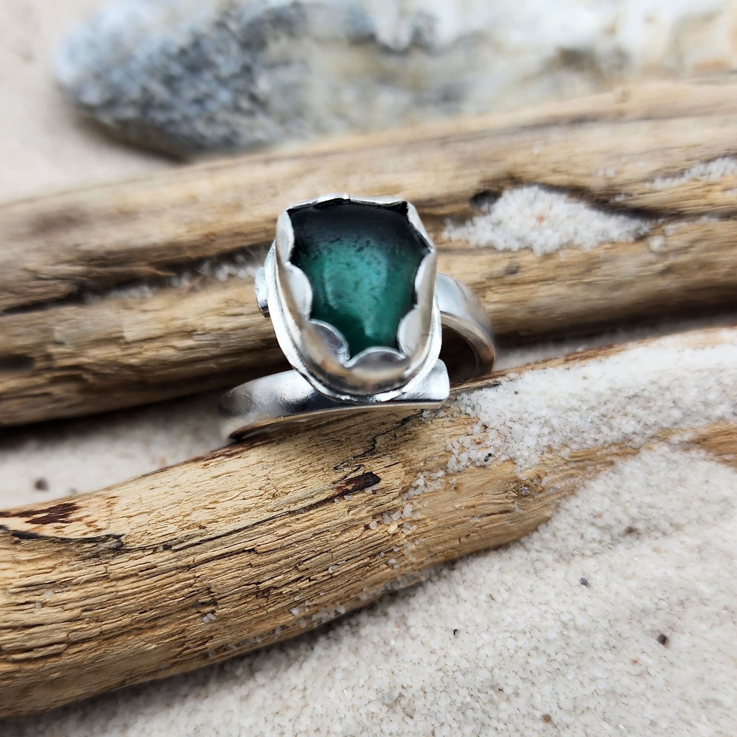 Sea Glass Ring - adjustable 8- 8.5