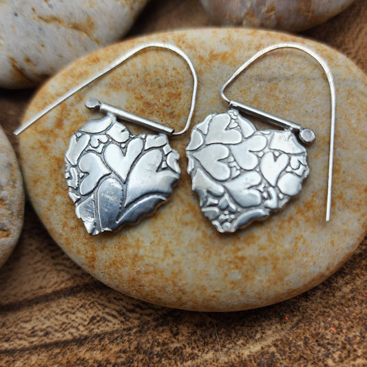 Scalloped Heart Earrings