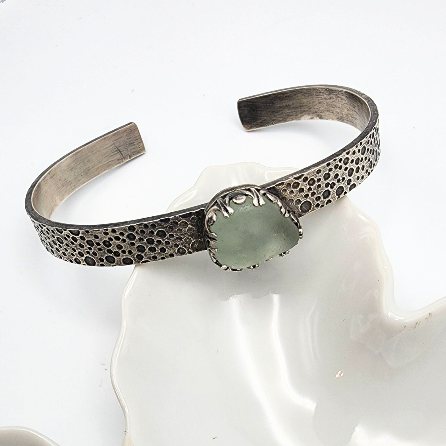 Pale Aquamarine Scilian Seaglass Bracelet - 7