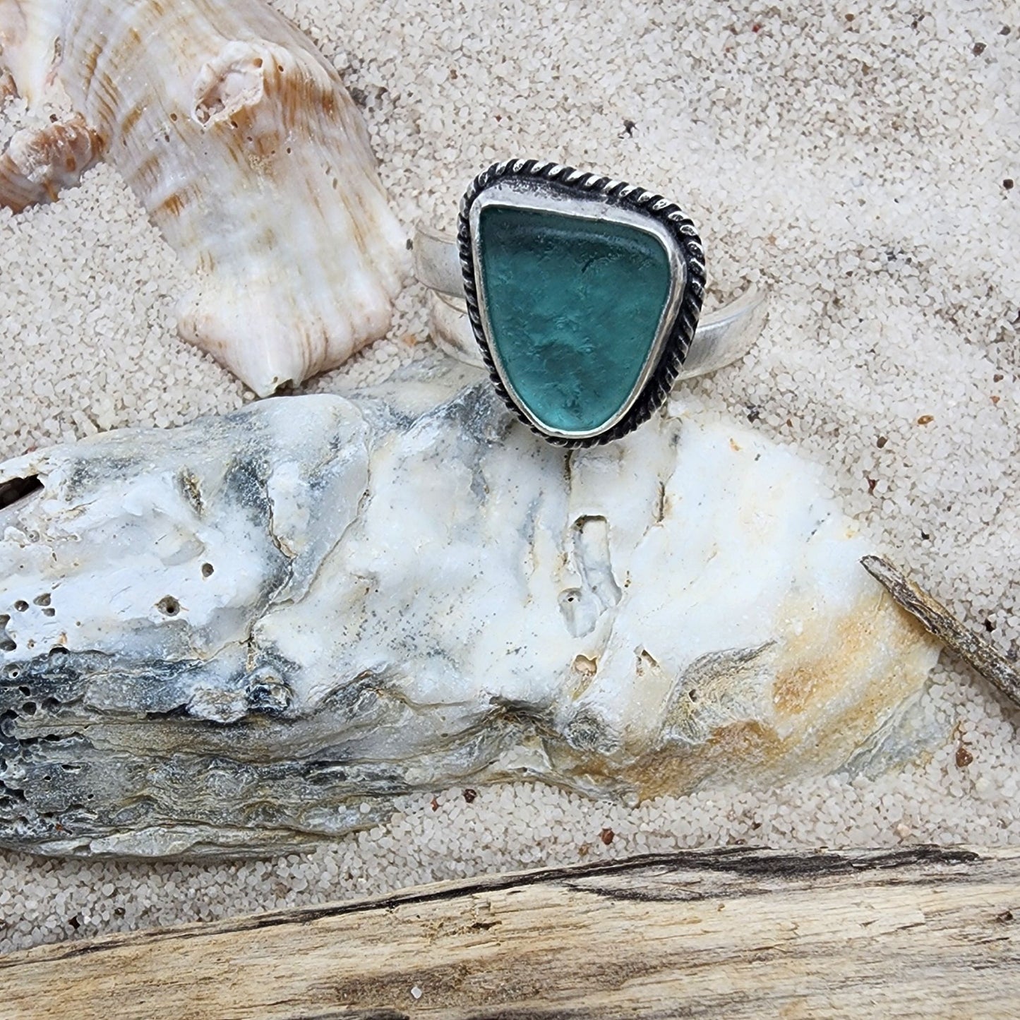 Sea Glass Ring - adjustable 9- 9.5