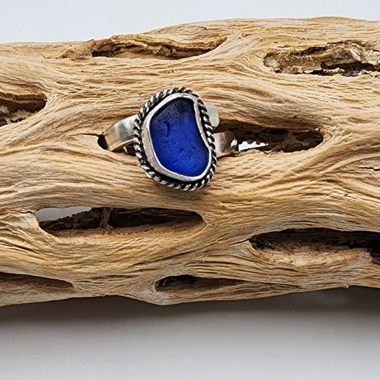 Sea Glass Ring - adjustable 6- 6.5